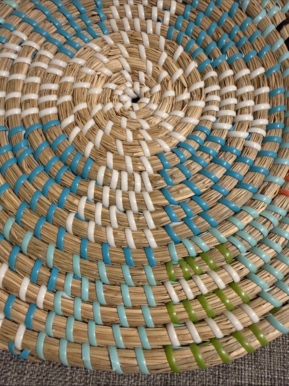 Woven basket wall hanging 11” round decor bohemian boho
